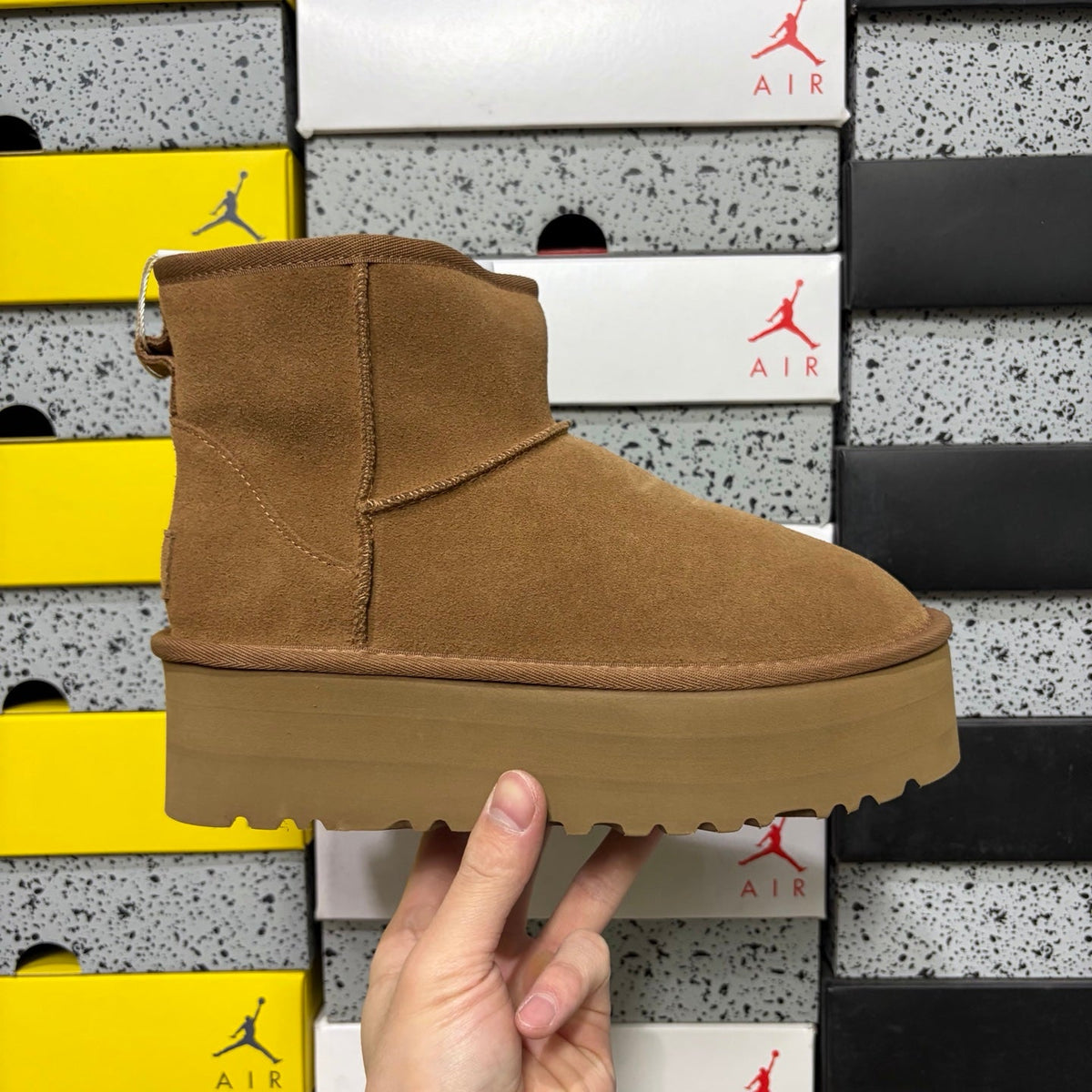 UGG Kallen Platform Ankle Boot – Suede Boot with Shearling Lining, Tonal Seam Panel Detail & Chunky Platform Sole in Chestnut