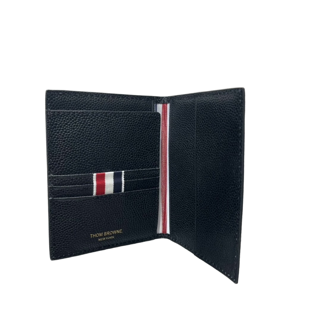 2025 Passport holder