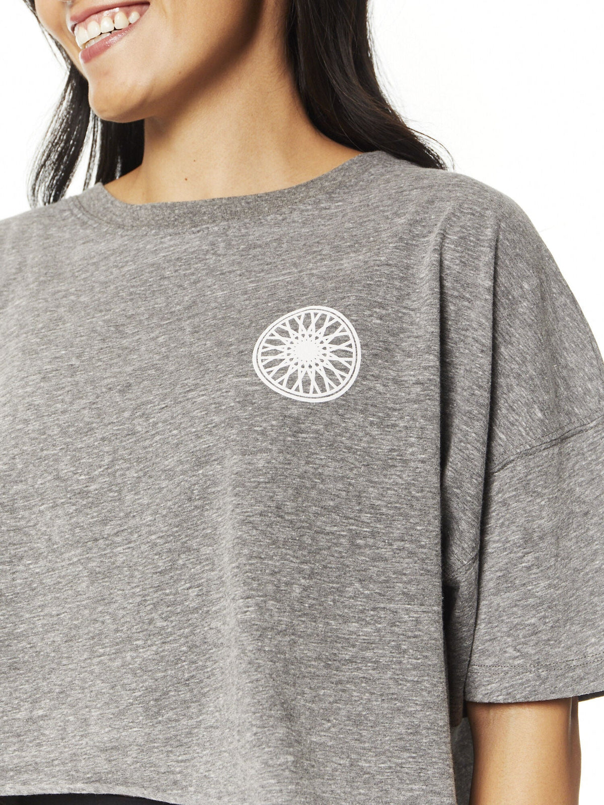 EMILY BOYFRIEND TEE