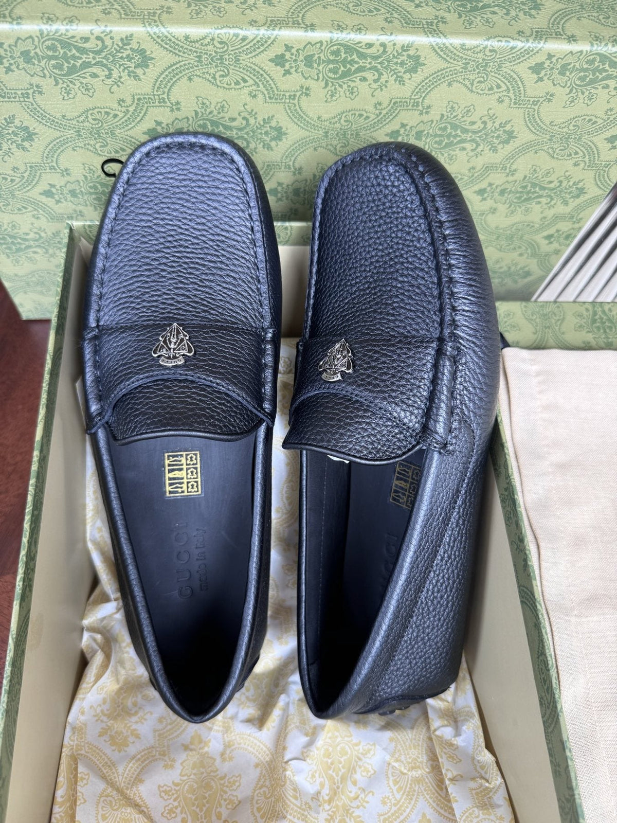 Gucci Dark Navy Pebbled Leather Driving Loafers