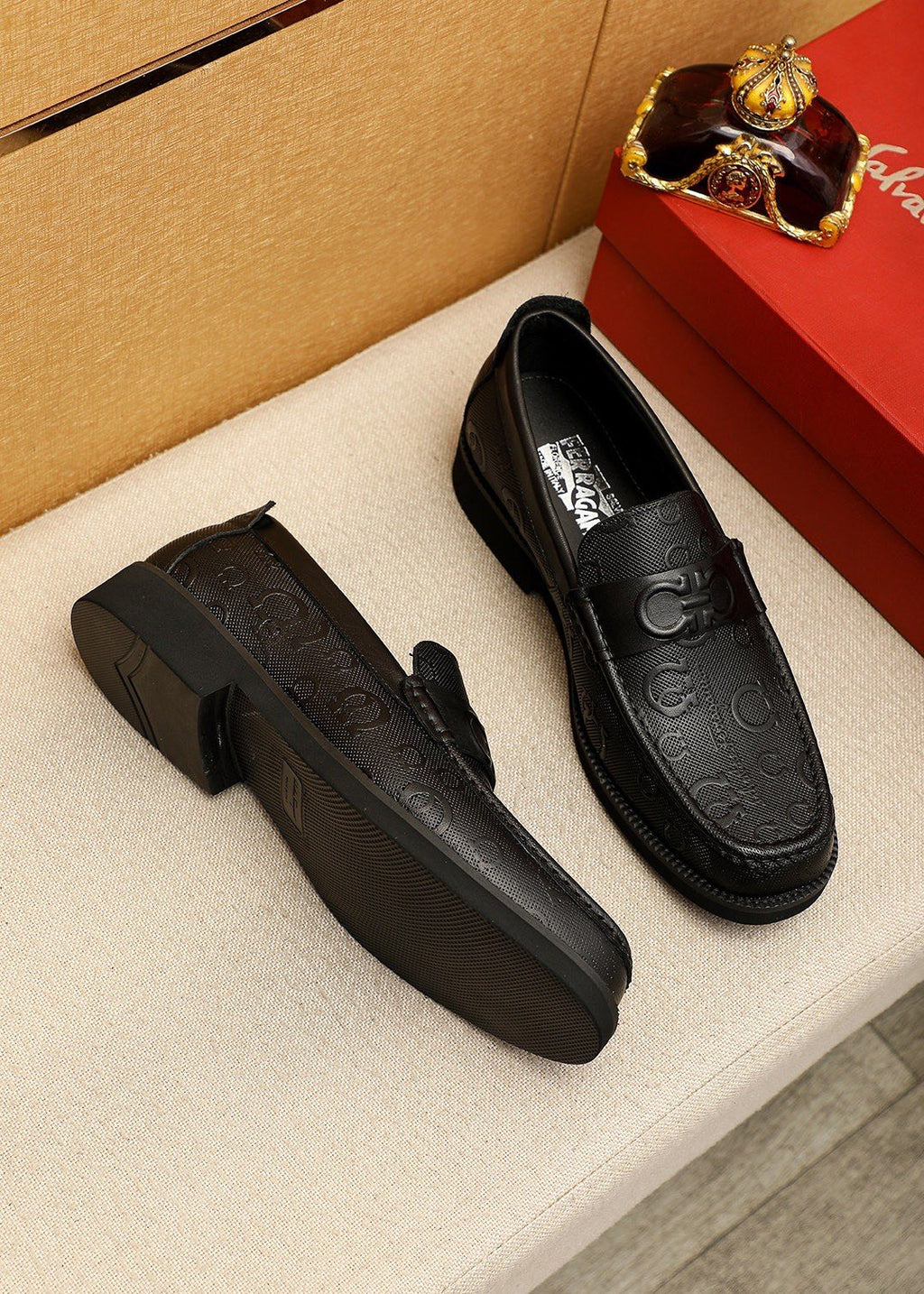 Ferragamo Men's Black Embossed Hardware Loafers