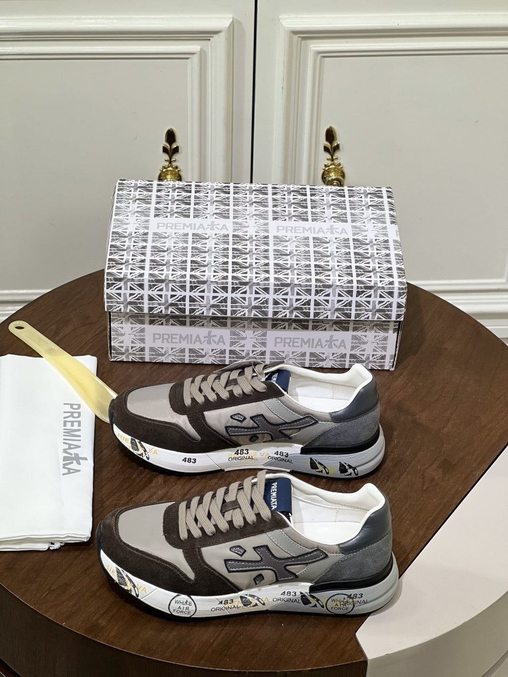 Premiata Contrast Panel Low-Top Sneakers